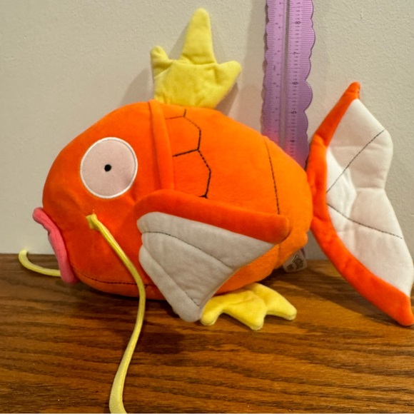 EUC Pokémon Plush Magikarp Karp Fish Orange & Yellow WCT Wicked Cool Toys 8” - Picture 1 of 6